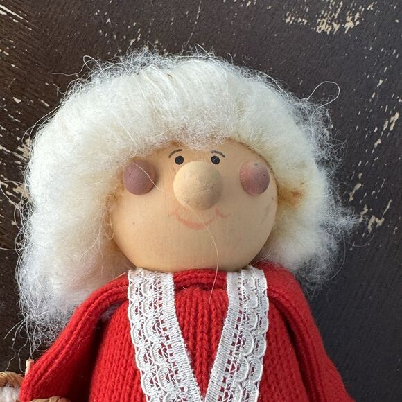 Ljungstroms Vintage Sweden 9” Christmas Figurine Tomte Wood Felt Mrs. Claus - Picture 6 of 7